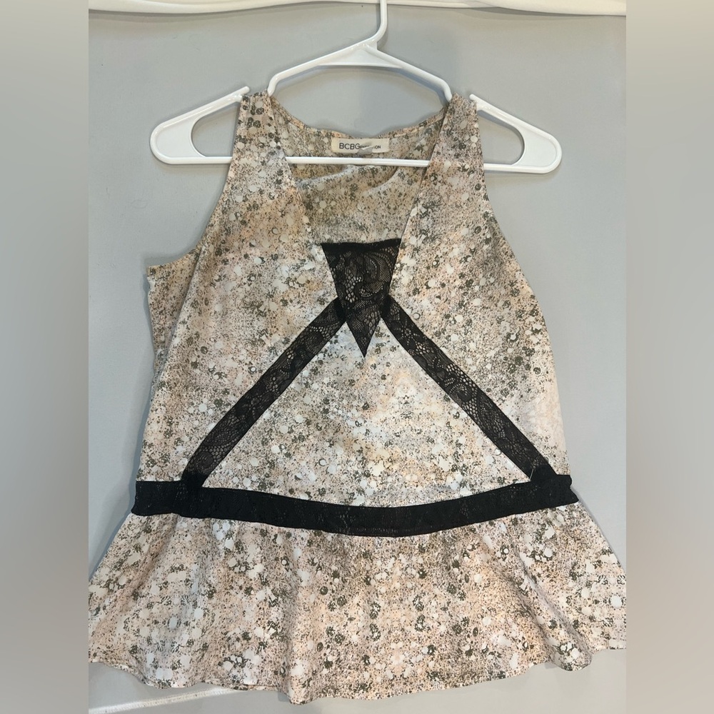 Bcbg floral feminine sleeveless blouse xxs